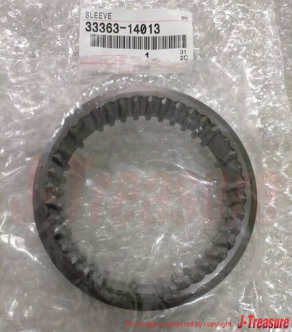 TOYOTA LEVIN TRUENO AE86 Genuine T50 5F Transmission Hub Sleeve 1-2 Speed OEM