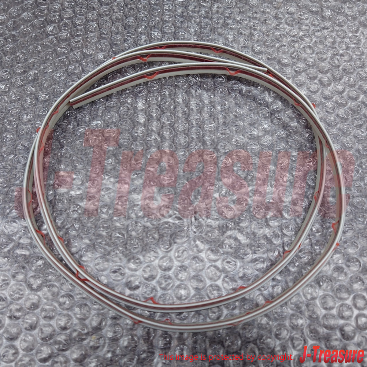 MITSUBISHI MONTERO V8#W 06-13 Genuine Front Over Fender Pad 7407A101HA OEM