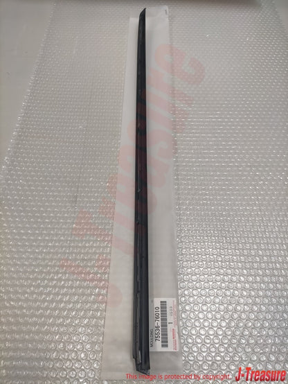 LEXUS CT200h ZWA10 11-17 Genuine Outside Windshield Moulding RH & LH Set OEM
