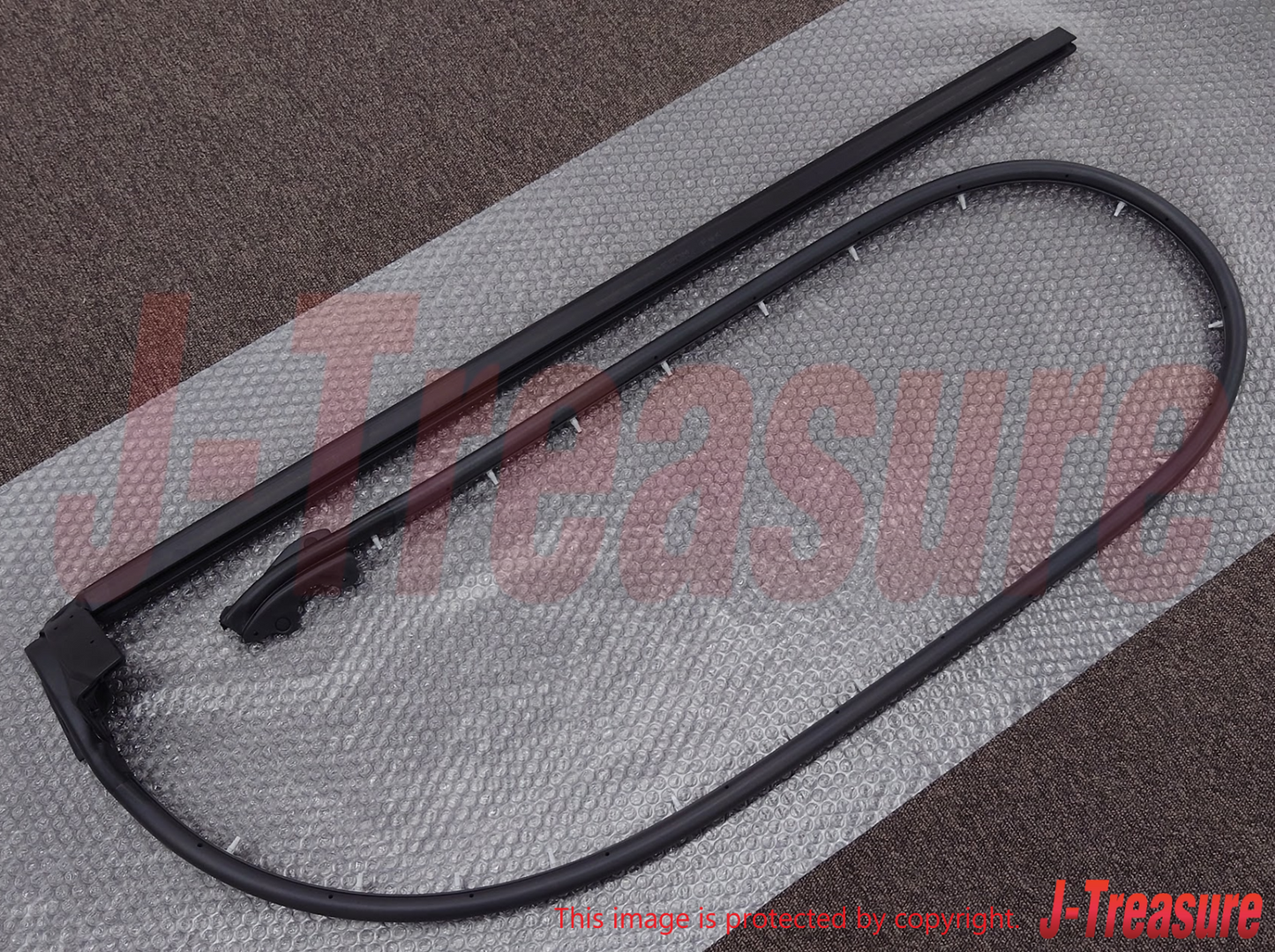 NISSAN GT-R R35 2009-2021 Genuine Front Door Weatherstrip LH 80831-62B0A OEM