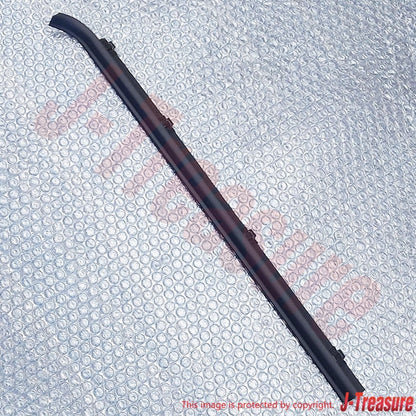 TOYOTA LAND CRUISER FJ40 '81-83 Genuine Fr/Door Glass Weatherstrip Outer LH W/VW
