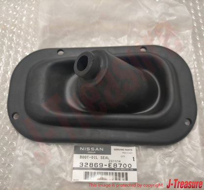 NISSAN 240Z S30Z DATSUN Fairlady Z Genuine Manual Rubber Shift Boot 32869-E8700