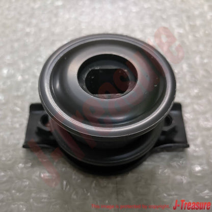 TOYOTA LAND CRUISER LX570 Genuine Rear Shock Absorber Bracket & Support Set OEM