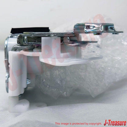 NISSAN SKYLINE GT-R R32 R33 Genuine Front Door Latch Assy LH 80503-70T00 OEM