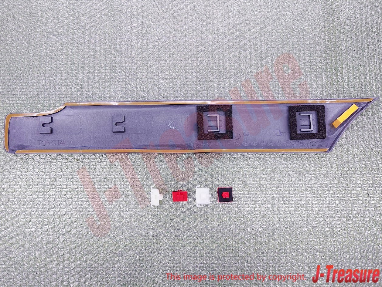TOYOTA LAND CRUISER UZJ100 98-04 Genuine Quarter Outside Moulding LH OEM