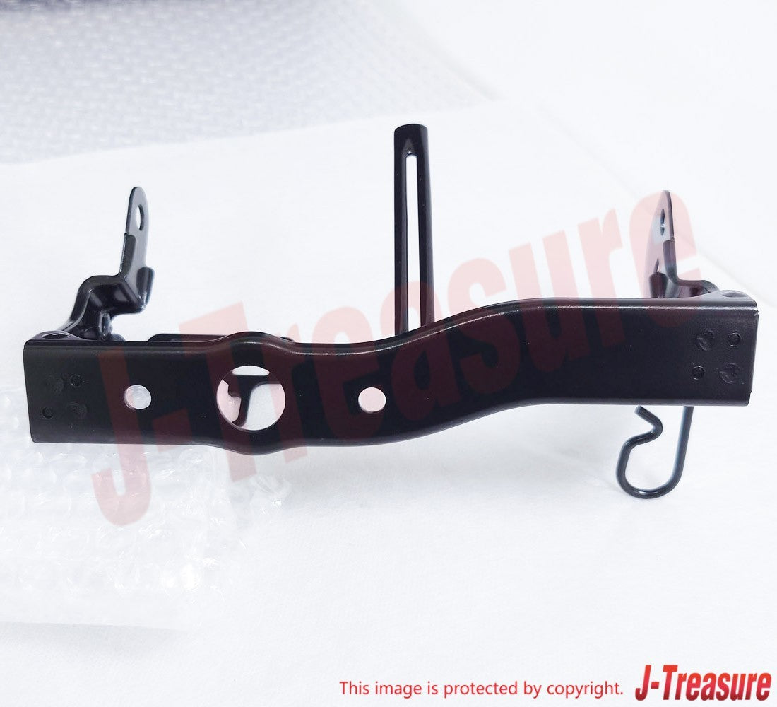 HONDA XR650L 1993-2009 2012-2025 Genuine Headlight Bracket 61314-MY6-670 OEM