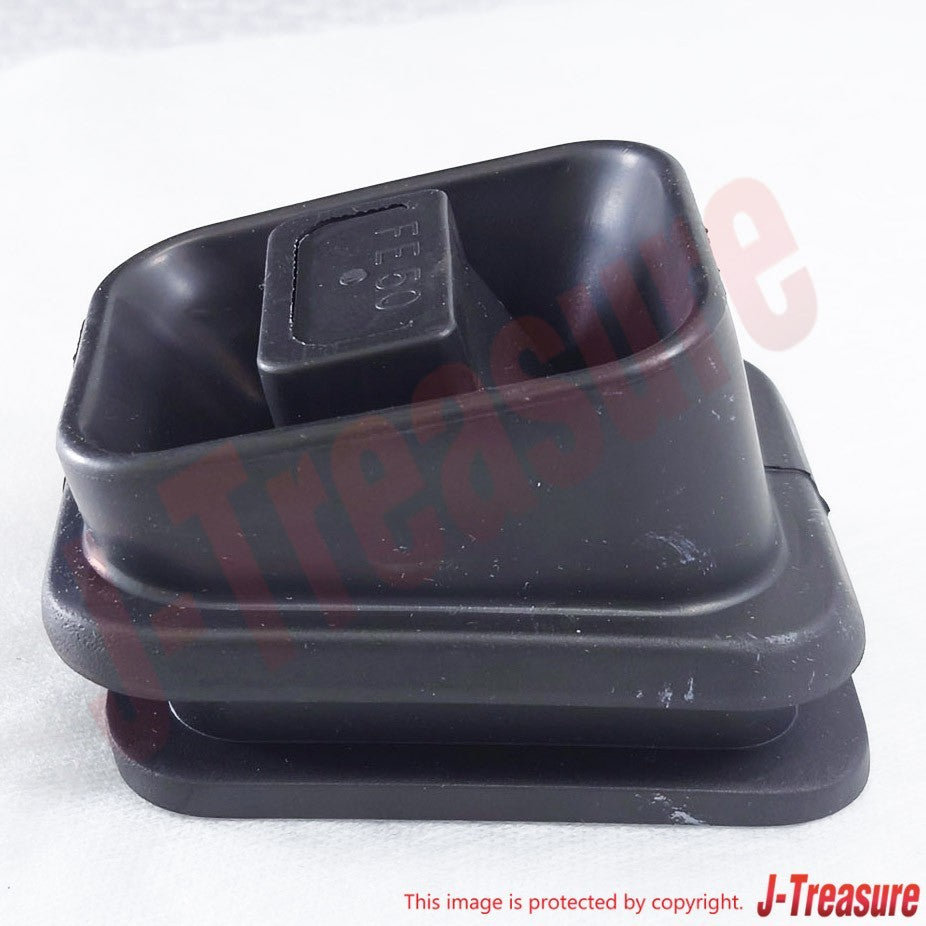 MAZDA B-SERIES UF 86-93 Genuine Transmission Clutch Fork Boot FE50-16-214 OEM