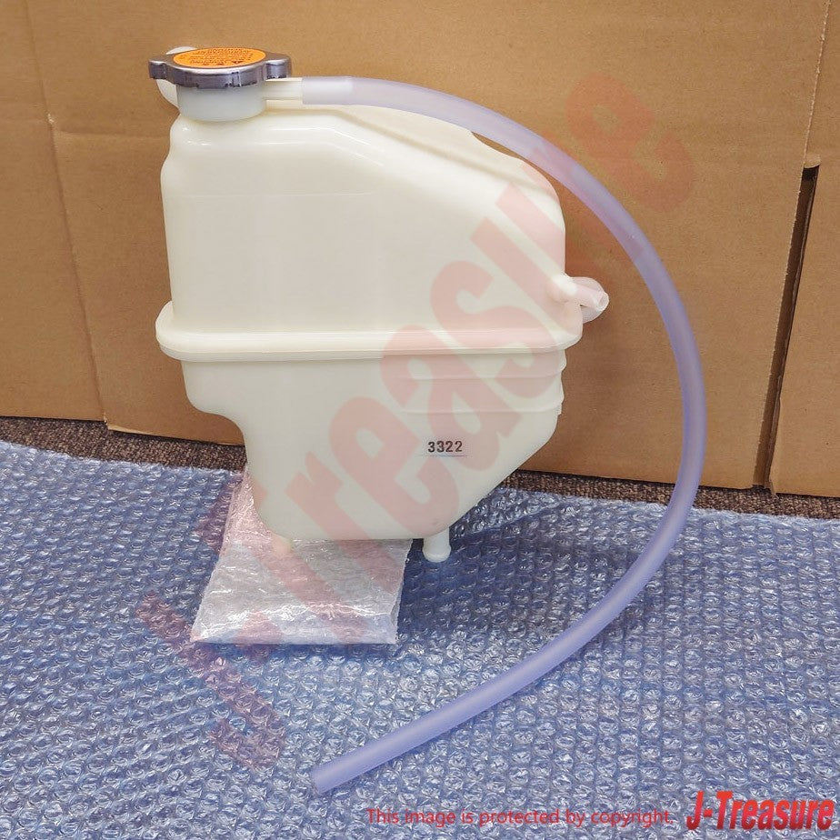 MITSUBISHI SPACE GEAR PA/PB#W 94-01 Genuine Radiator Condenser Tank MB924891 OEM