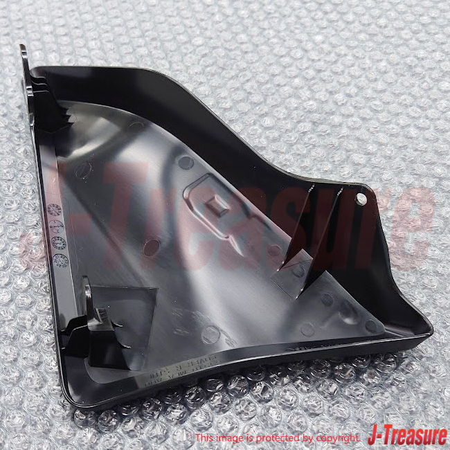 HONDA REBEL CMX1100 2021-2023 Genuine Side Cover RH 83510-MLA-A00 OEM