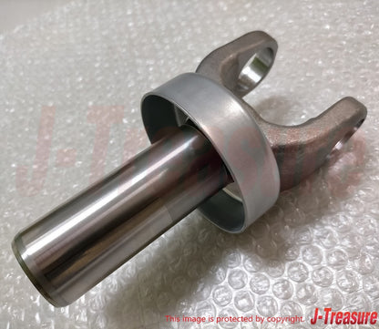 TOYOTA Genuine Yoke RR Propeller Shaft Universal Joint Sleeve 37302-35030 OEM