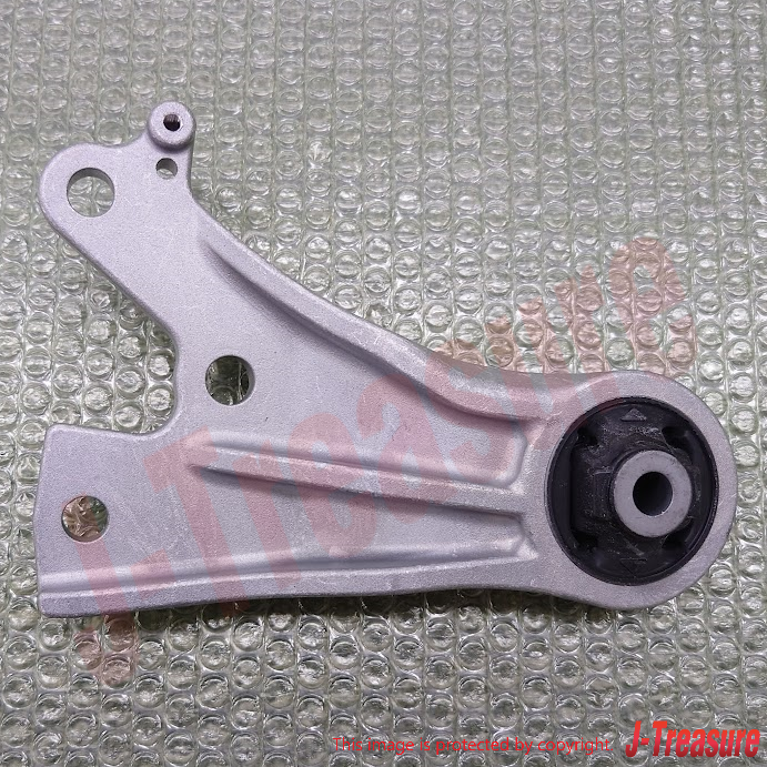MITSUBISHI OUTLANDER GG2W 18-21 Genuine Rear Motor Mounting Bracket RH 3517A101
