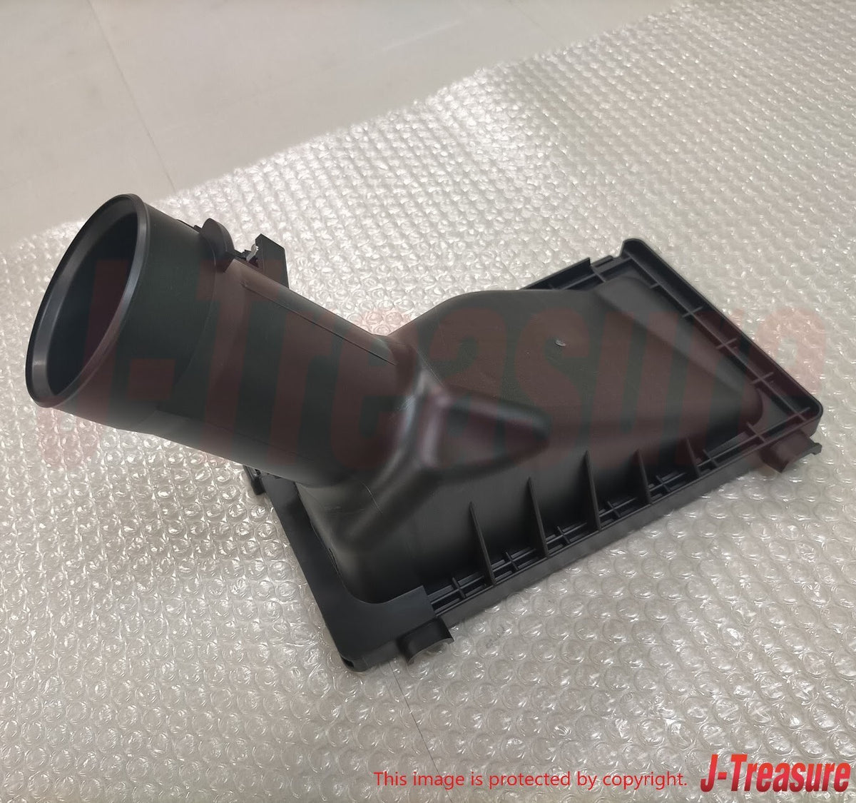 NISSAN INFINITI Q50 V37 14-19 Genuine Air Cleaner Housing Cover RH 16526-4GA0A