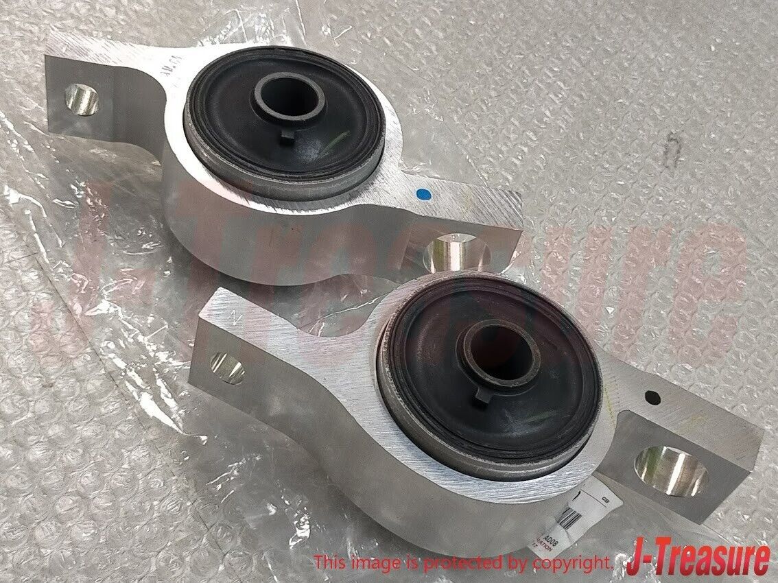 TOYOTA LEXUS IS250 IS350 Genuine Front Lower Control Arm Bush RH & LH Set OEM