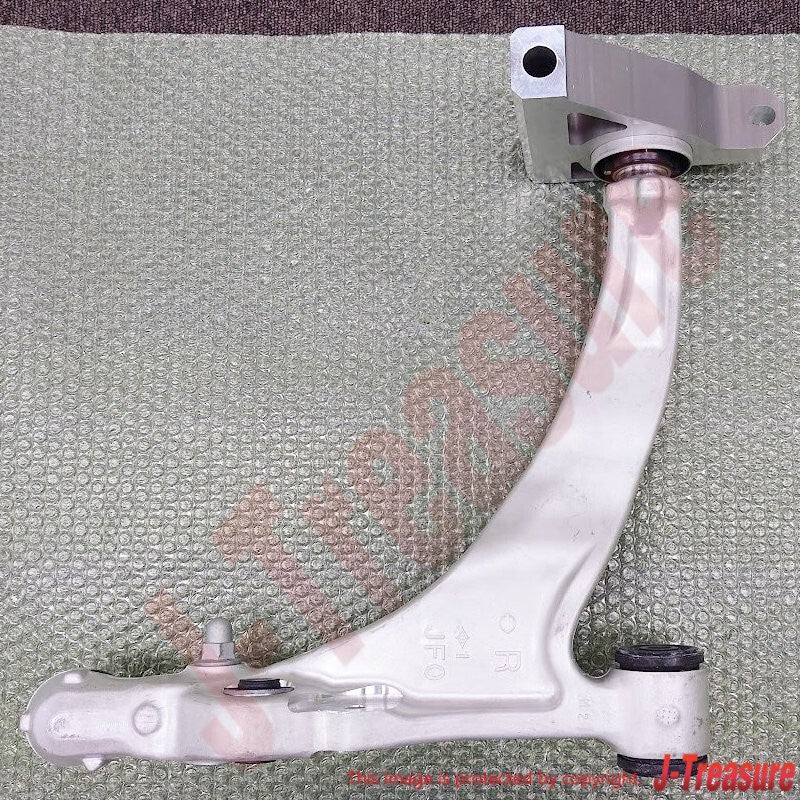 NISSAN GT-R R35 2010-2011 Genuine Front Lower Control Arm RH & LH Set OEM