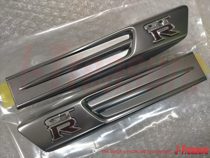 NISSAN GT-R R35 Genuine Front Side Fender Pure Emblem Silver Right Left Pair OEM