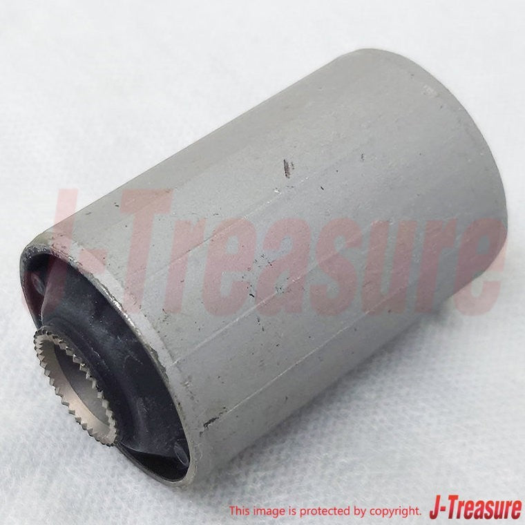 TOYOTA HIACE KDH200 Genuine Bush For Rear Spring Leaf NO.2 90389-14060 OEM