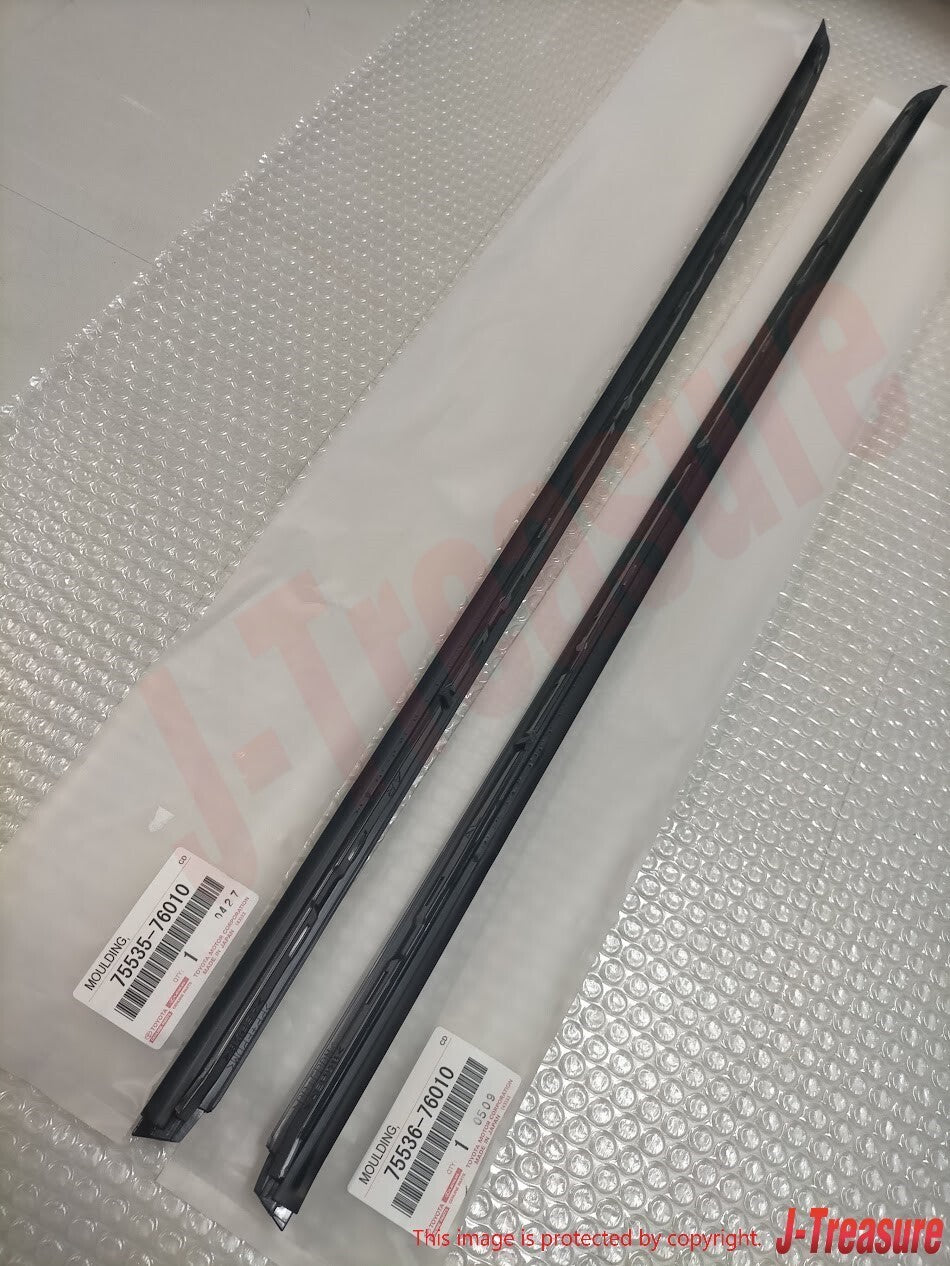 LEXUS CT200h ZWA10 11-17 Genuine Outside Windshield Moulding RH & LH Set OEM
