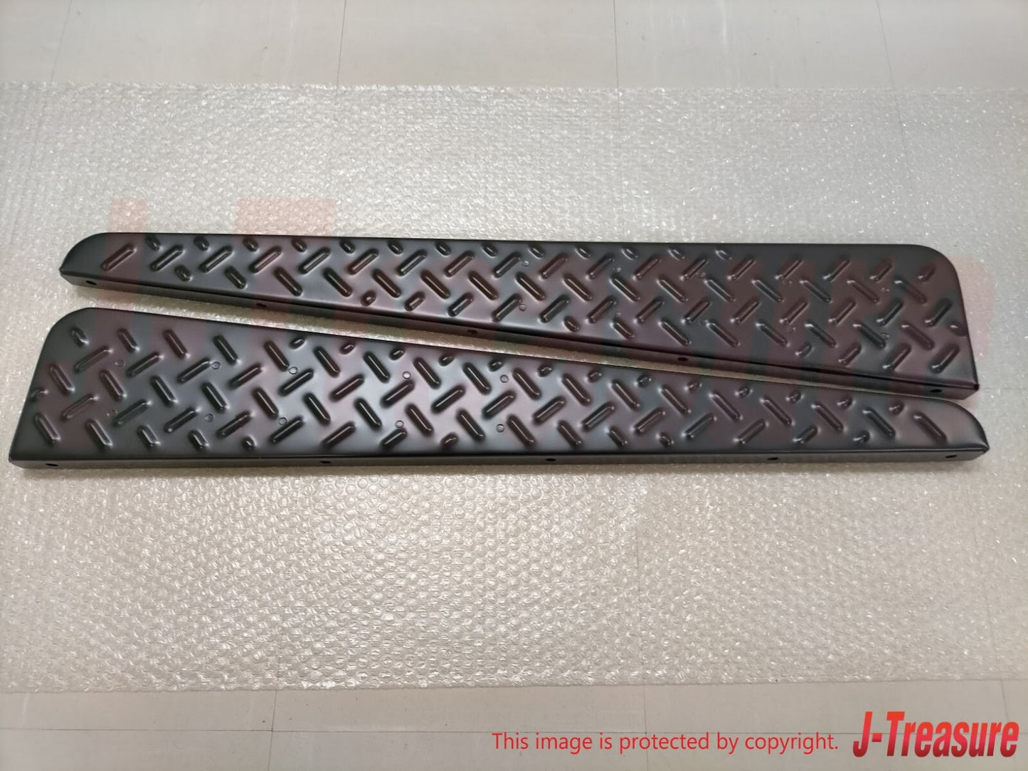 TOYOTA LAND CRUISER FJ40 FJ42 FJ43 FJ45 Genuine Front Step Assy 51707-69015 OEM