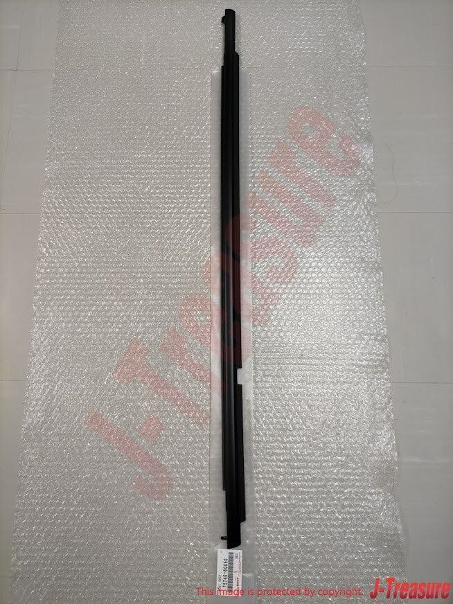 TOYOTA LAND CRUISER 08-15 Genuine Door Belt Molding Front Rear RH & LH Set OEM