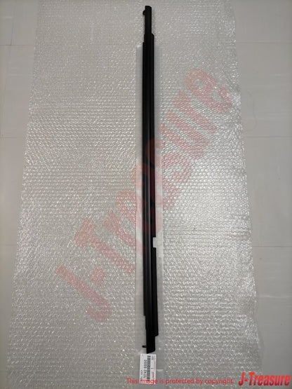 TOYOTA LAND CRUISER 08-15 Genuine Door Belt Molding Front Rear RH & LH Set OEM