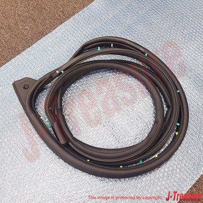 NISSAN NV200 M20 Genuine Front Door Weatherstrip RH 80830-JX30A OEM