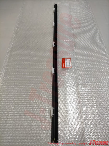 HONDA CIVIC TYPE-R EP3 02-05 Genuine Door Molding Assy Left 72450-S5S-E01 OEM