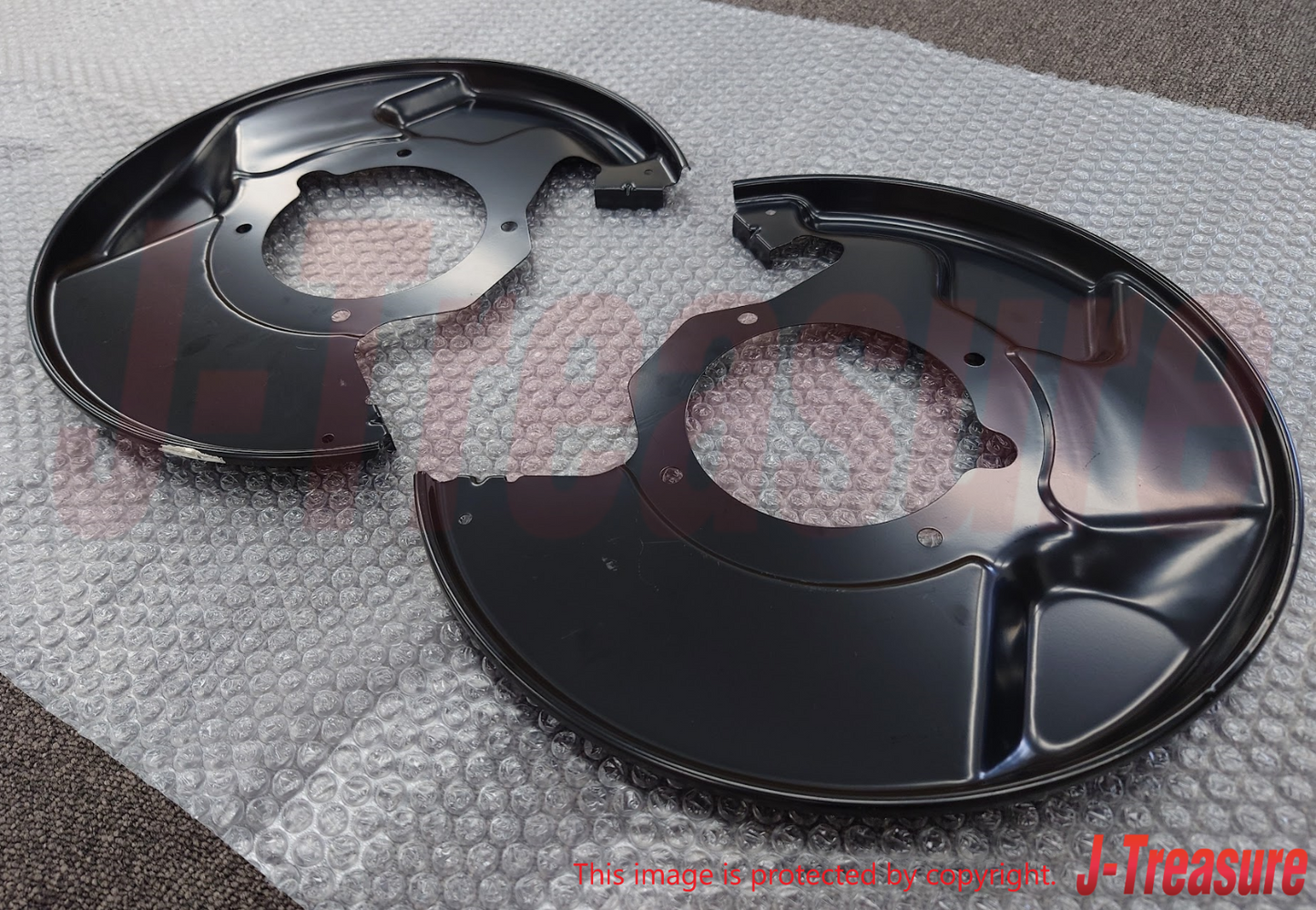 TOYOTA LAND CRUISER UZJ100 98-07 Genuine Front Disc Brake Dust Cover RH & LH Set