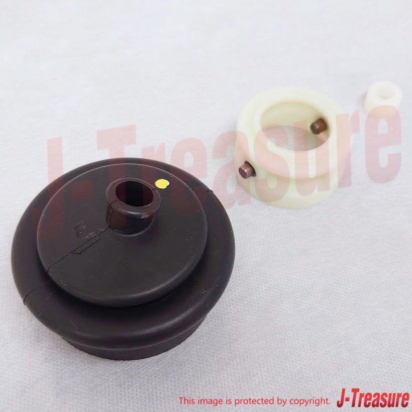 NISSAN 240SX 1995-1998 Genuine Control Lever Boot & Socket Bush Set OEM