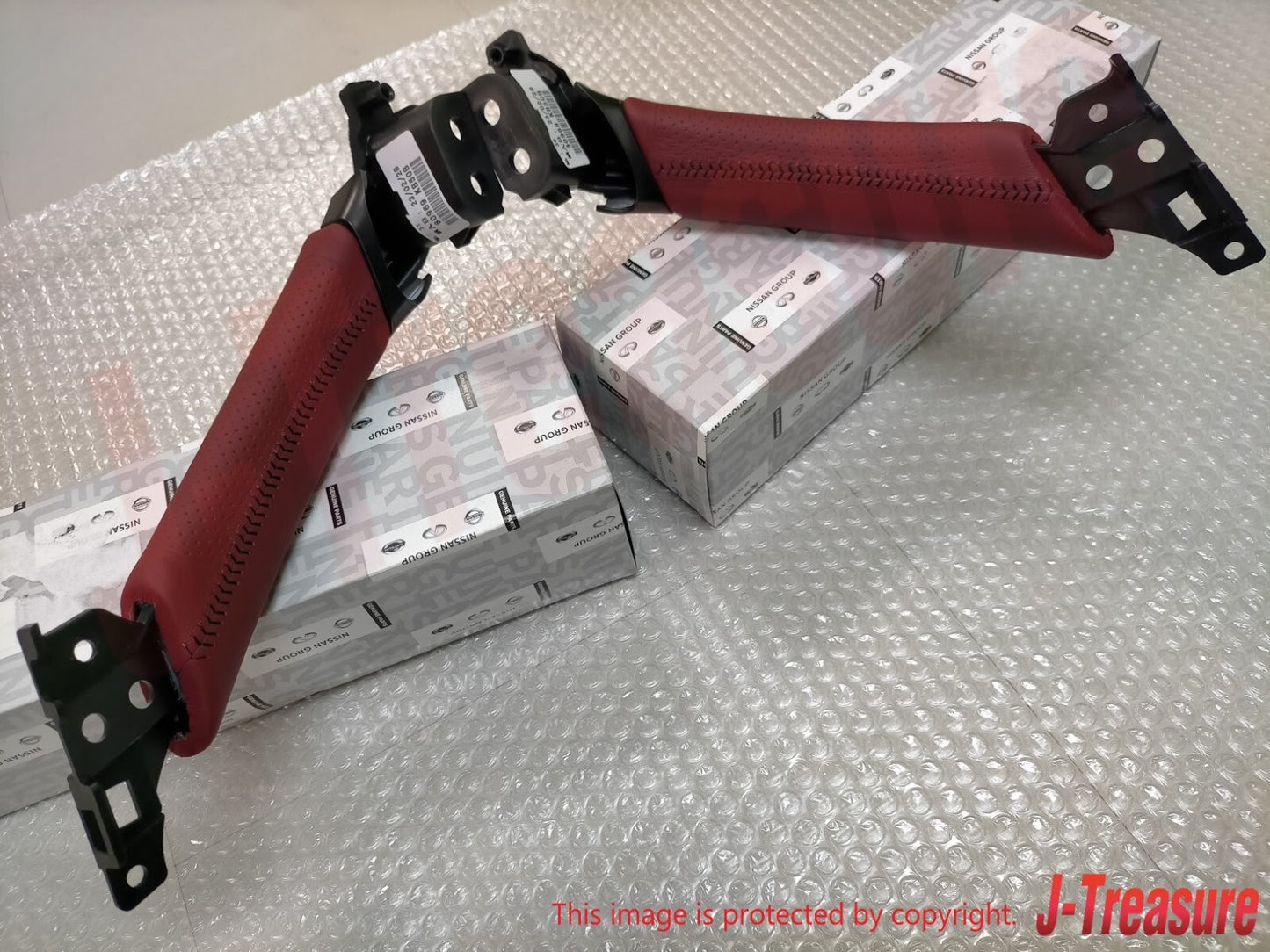 NISSAN R35 GT-R Black Edition Genuine Red Leather Door Pull Handle RH & LH Set