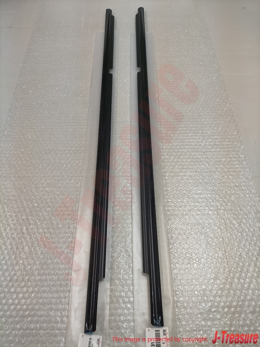 LEXUS RX330 RX350 RX400h Genuine Rear Door Belt Moulding RH & LH Set OEM