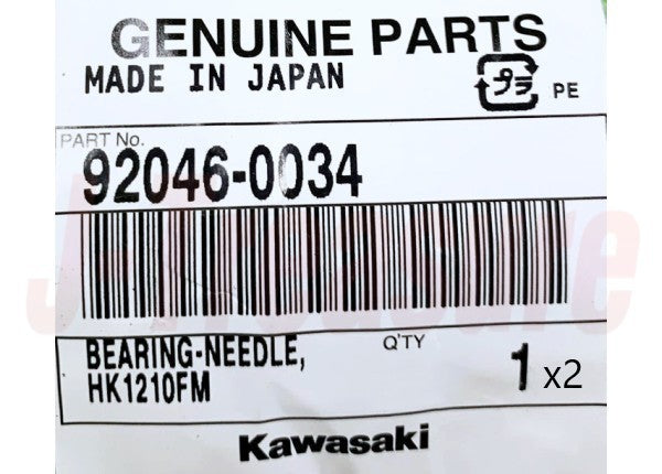 KAWASAKI NINJA ZX-6 ZX600# '90-02 Genuine Needle Bearing(x2) & Oil Seal Set OEM