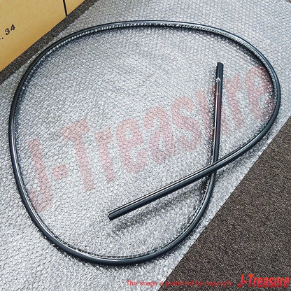 NISSAN SKYLINE GT-R BNR34 Genuine Windshield Upper Center Molding 72752-AA110