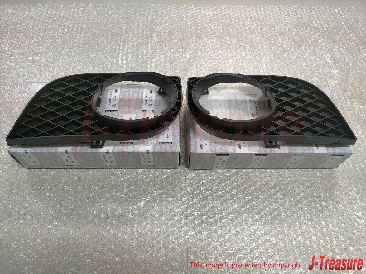 NISSAN INFINITY G25 G35 G37 Q40 V36 SEDAN Genuine Fog Lamp Trim Panel RH LH OEM