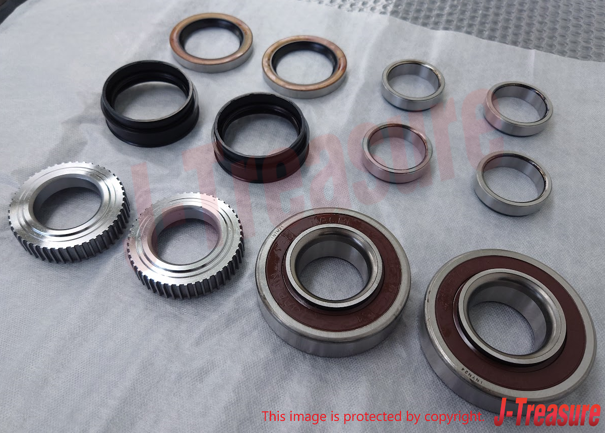 TOYOTA 4RUNNER KZN185 2000-2002 Genuine Rear Wheel Bearing & Seal Kit OEM