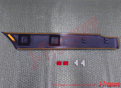 TOYOTA LAND CRUISER UZJ100 2003-2007 Genuine Quarter Outside Moulding RH OEM