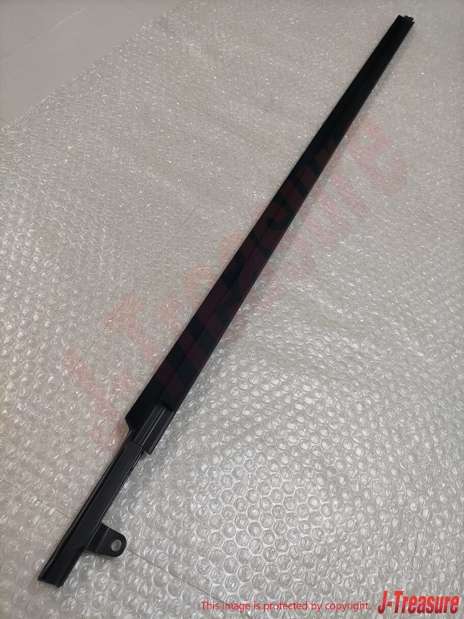 NISSAN 350Z FAIRLADY Z Z33 03-08 Genuine Molding Assy Front Door Outside Set OEM