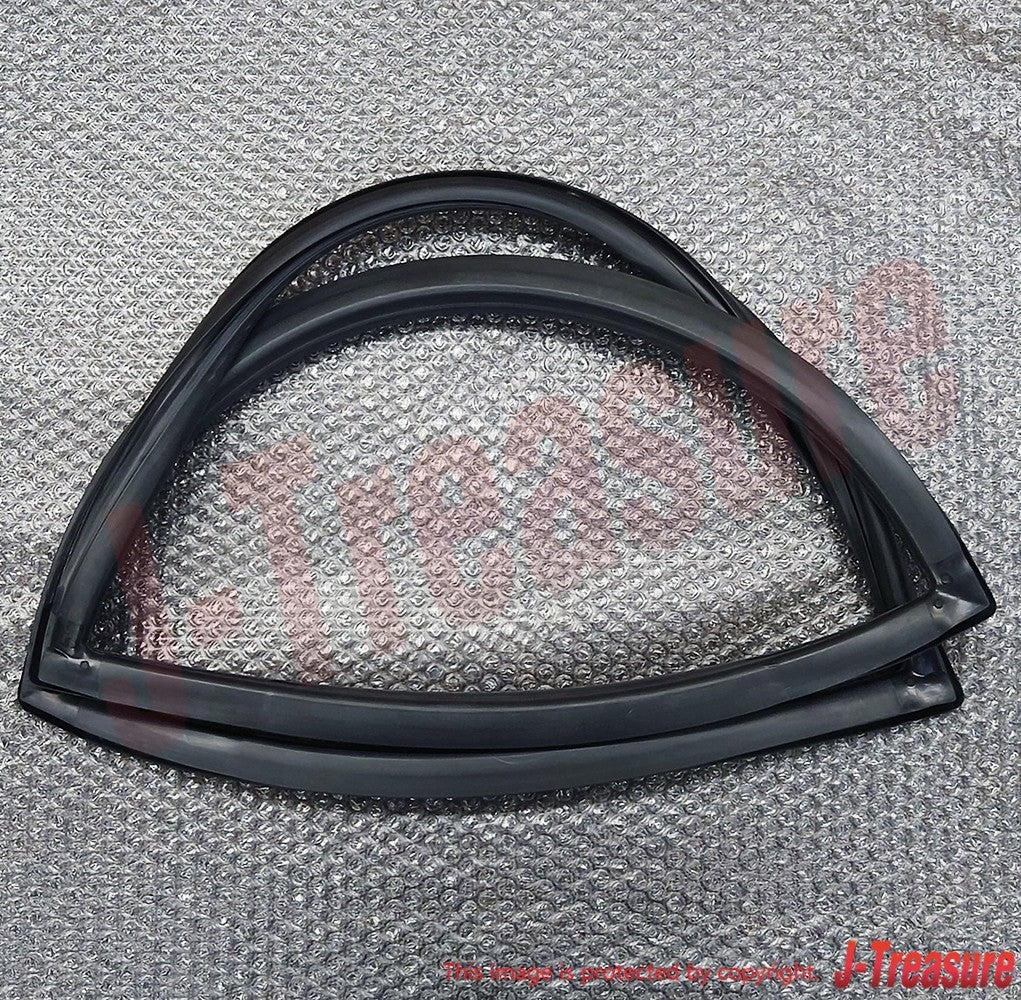 TOYOTA LAND CRUISER 70 Genuine Back Door Glass Weatherstrip RH & LH Set OEM