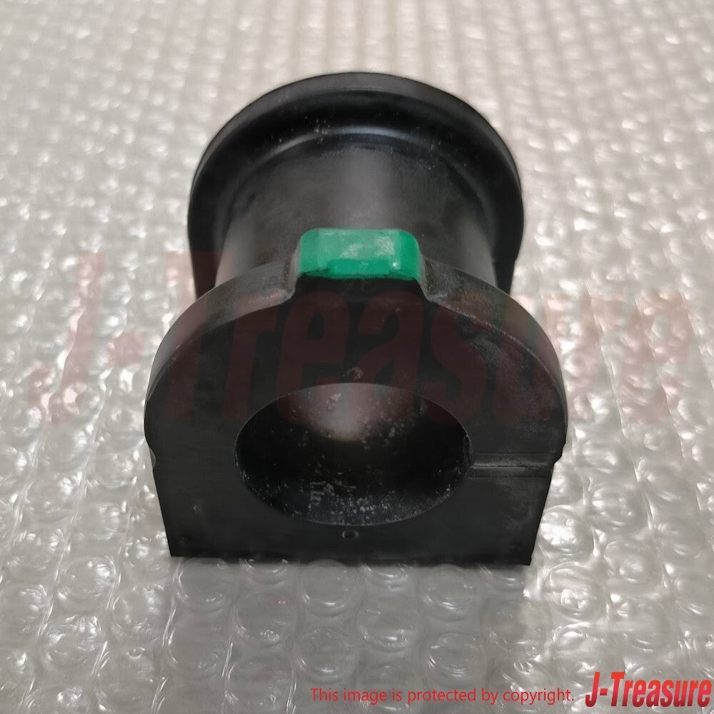TOYOTA LAND CRUISER 200 LX570 Genuine Front Stabilizer Lower Bracket Bush x2 OEM