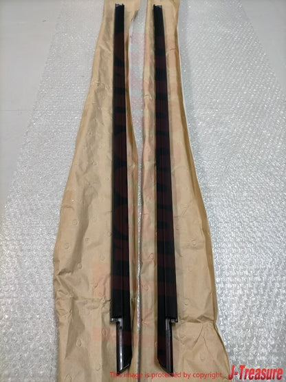 NISSAN GT-R GTR R35 Genuine Front Door Outside Molding Assembly RH & LH Set OEM