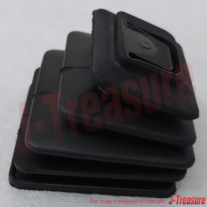 TOYOTA 4RUNNER RN5# VZN10# 84-95 Genuine Clutch Release Fork Boot 31126-20060