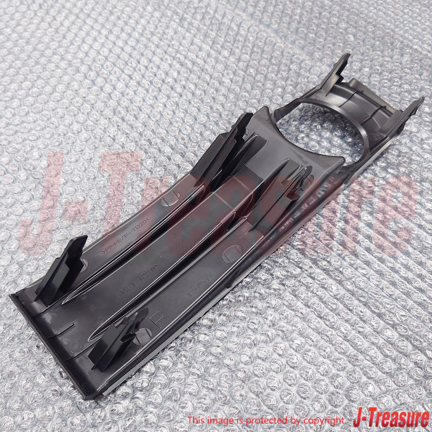 TOYOTA COROLLA RUMION NZE151 ZRE15# Genuine Fog Lamp Cover RH 81481-12210 OEM