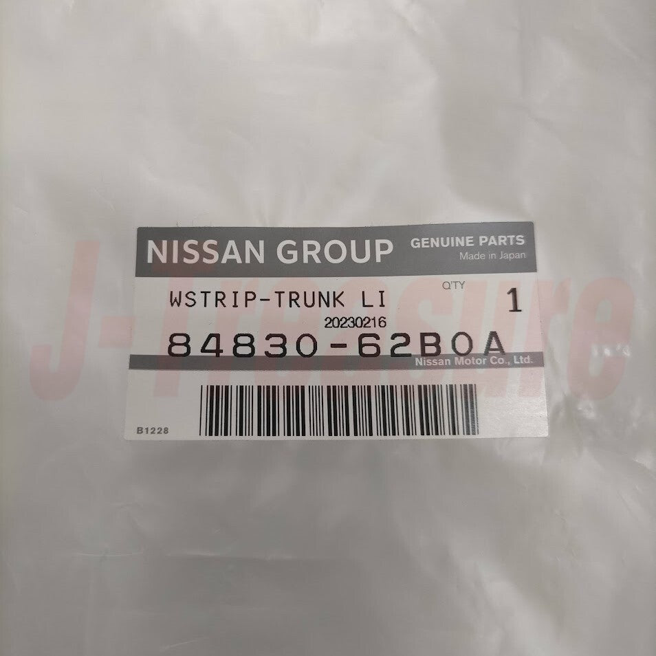 NISSAN GT-R R35 2011-2022 Genuine Trunk Lid Weatherstrip Seal 84830-62B0A OEM