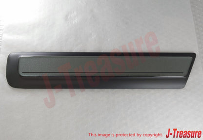 TOYOTA LAND CRUISER FZJ80 '95-04 Genuine Quarter Outside Moulding RH & LH Set