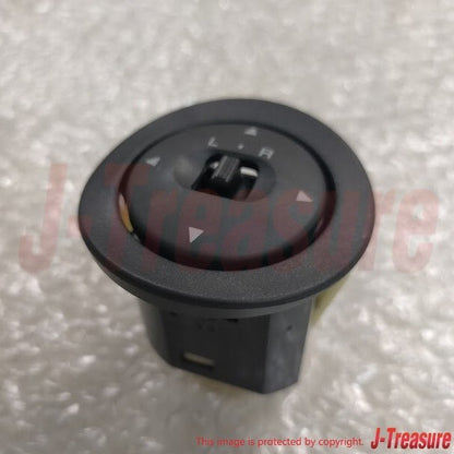MAZDA RX-7 FD3S RHD Door Mirror Remote Control Mirror Switch F100-66-600A OEM