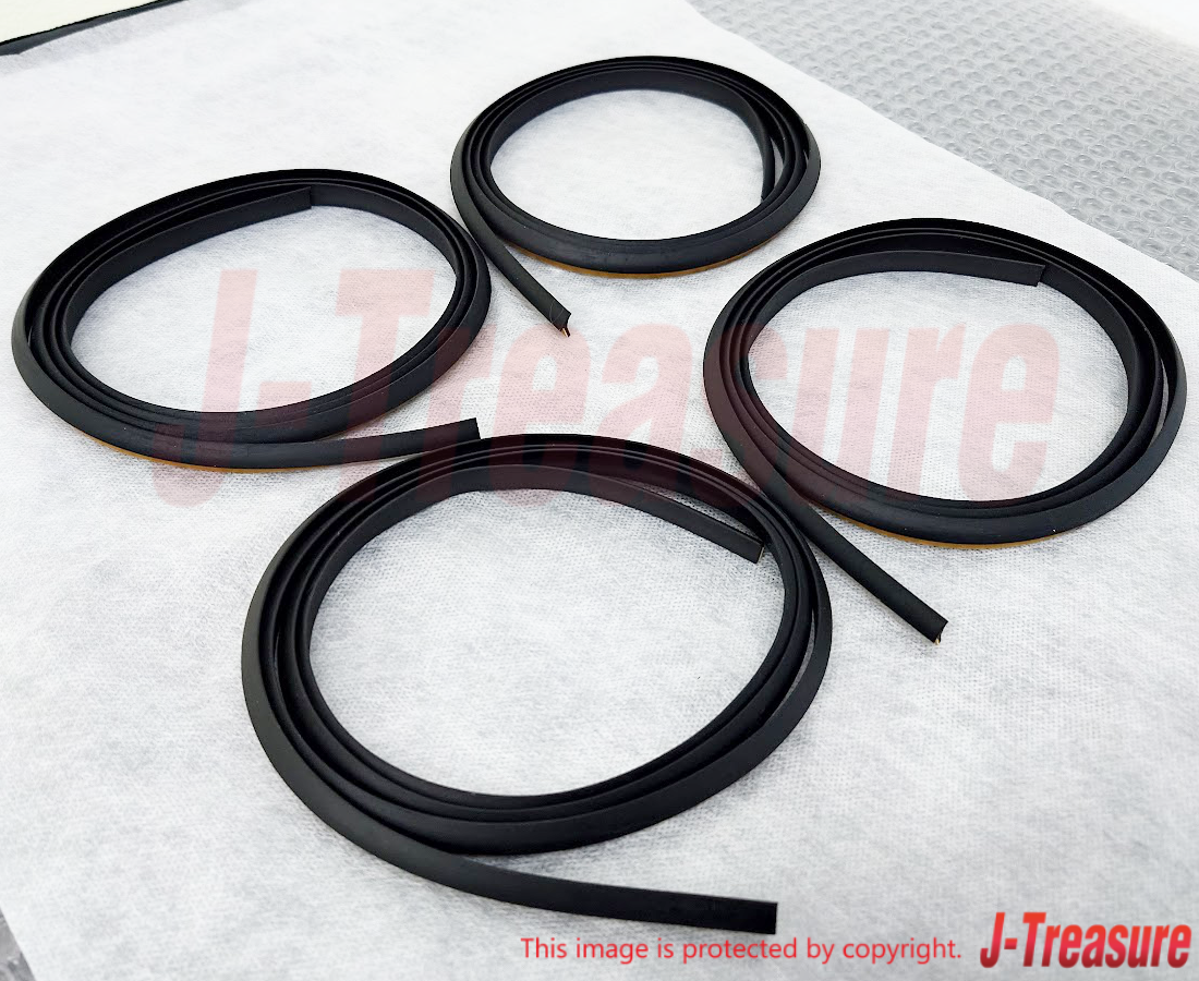 TOYOTA LAND CRUISER FJ80 FZJ80 91-92 Genuine Wheel Opening Extension Pad x4 OEM
