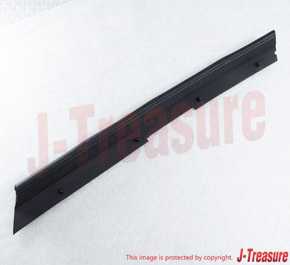 NISSAN SKYLINE R32 89-94 Genuine Hood Front Protector Assy RH & LH Set OEM