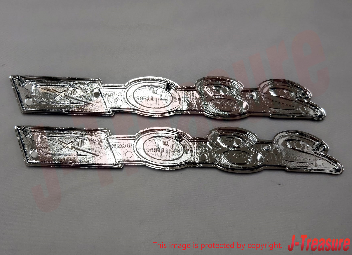 NISSAN 280Z S30 DATSUN Genuine Fender Side Emblem 98811-N4200 x2 Set OEM