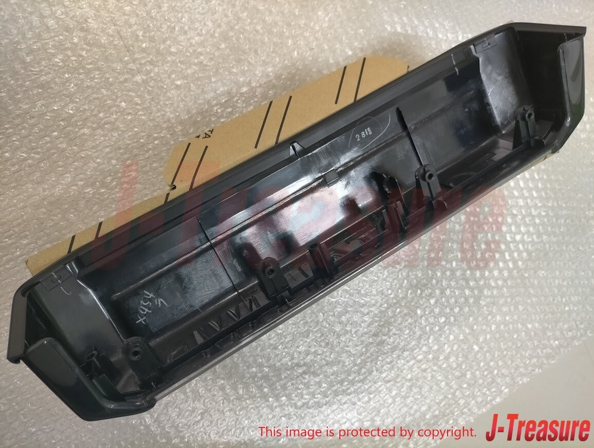 TOYOTA LAND CRUISER 70 Series Genuine License Plate Lamp Cover 81276-90K02 OEM