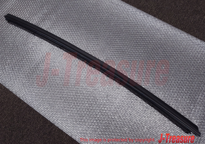 NISSAN GT-R R35 2009-2023 Genuine Front Door Parting Seal Right 80838-JF00A OEM