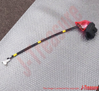 TOYOTA 4RUNNER RZN180 1996-2002 Genuine Back Door Lock Assembly 69350-35020 OEM